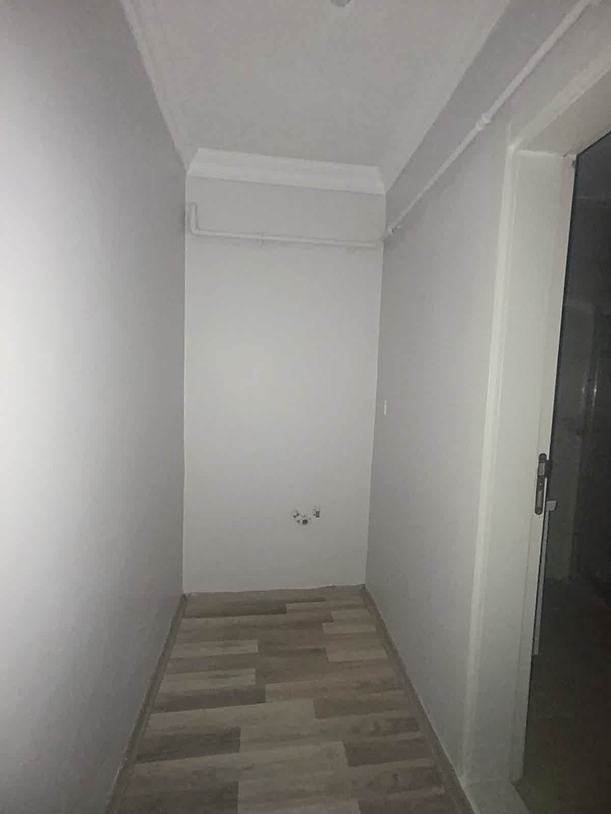 CUMHURİYET MAH. HACIOSMAN METRO YAKIN 3+1 130 M2 40.000.-TL​