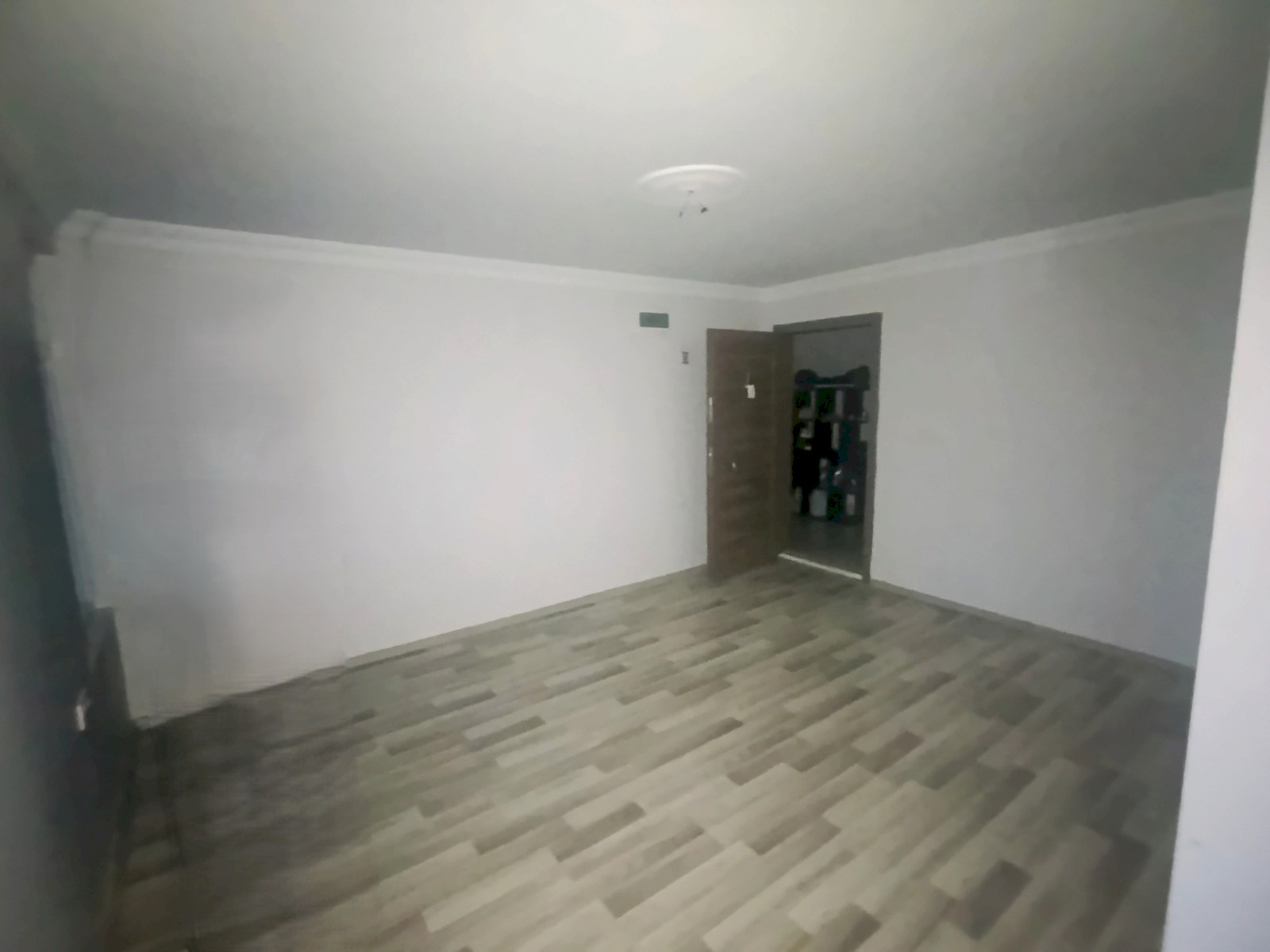 CUMHURİYET MAH. HACIOSMAN METRO YAKIN 3+1 130 M2 40.000.-TL​