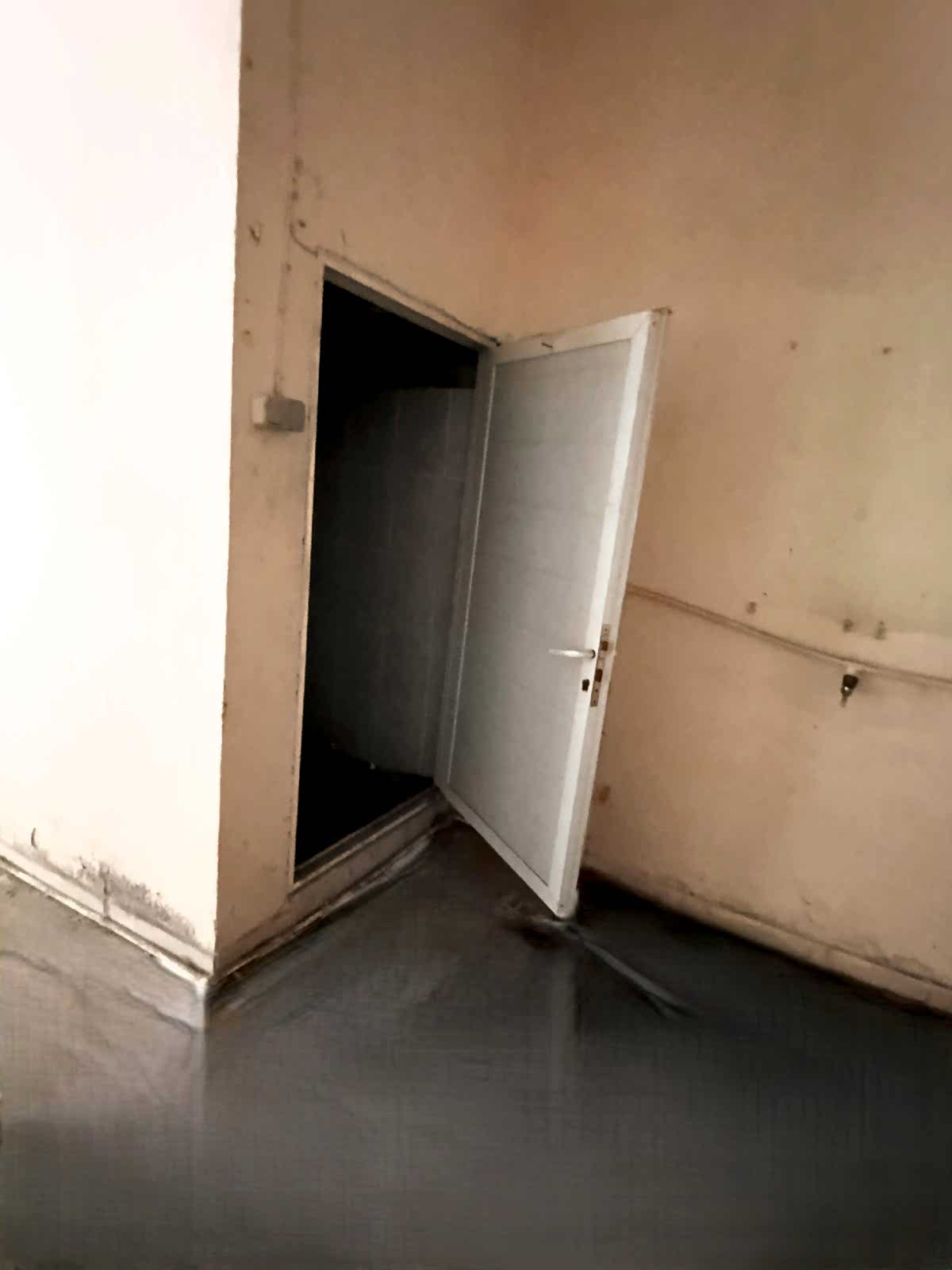 ESKİ ZEKERİYAKÖY CAD. YÜKSEK TAVANLI 75 M2 DÜKKAN 30.000.TL