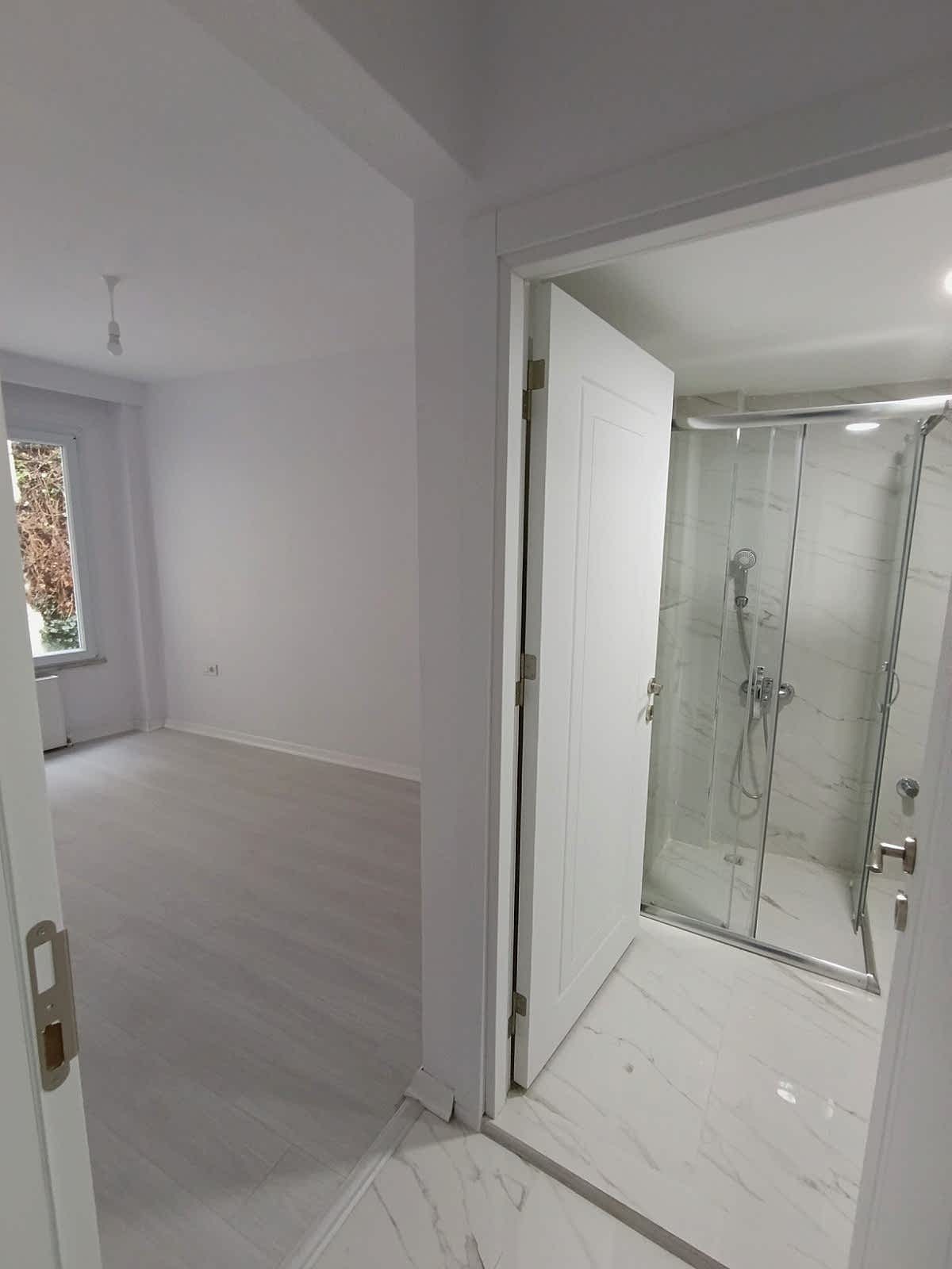 SARIYER MERKEZ YENİ BİNA 2+1 85 M2 KİRLIK 50.000 TL