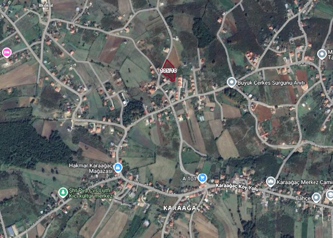 KANDIRA KARAAĞAÇ MERKEZİ KONUMDA İMAR PLANINDA 3444 M2 FINDIK BAHÇESİ 